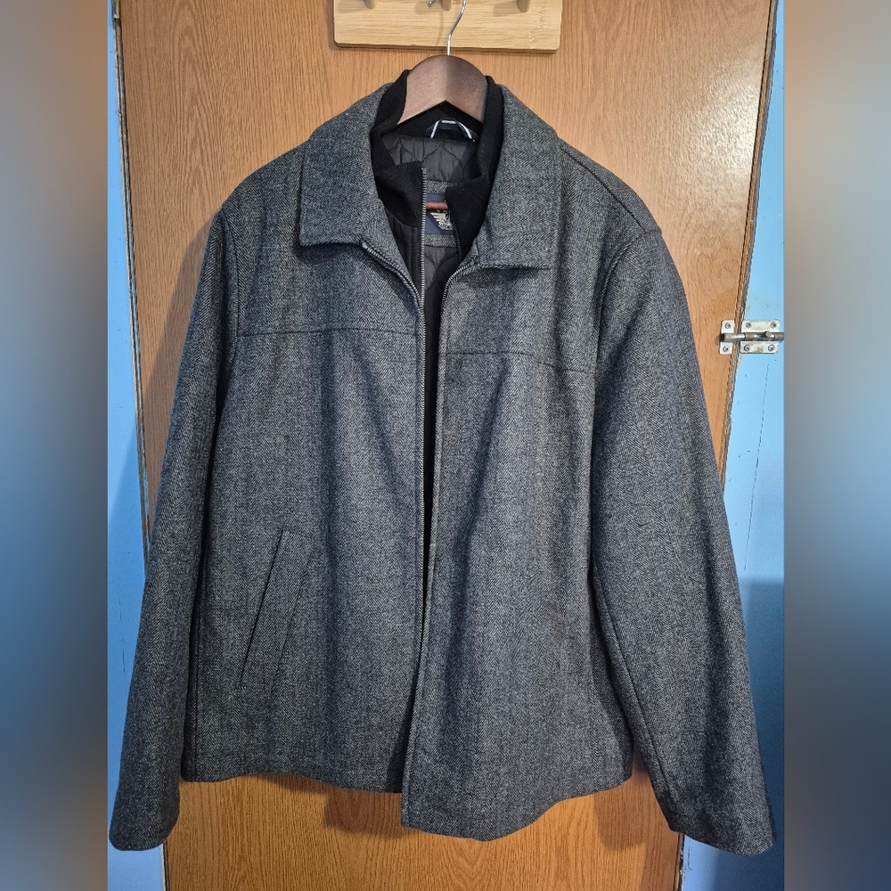 Dockers Men's Wool Blend Zip Up Jacket With Quilted Bib